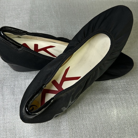 ANNE KLEIN WOMENS SHOES SIZE 9 IN VERY GOOD CONDITION USED SOLD-AS-IS. - Picture 6 of 9